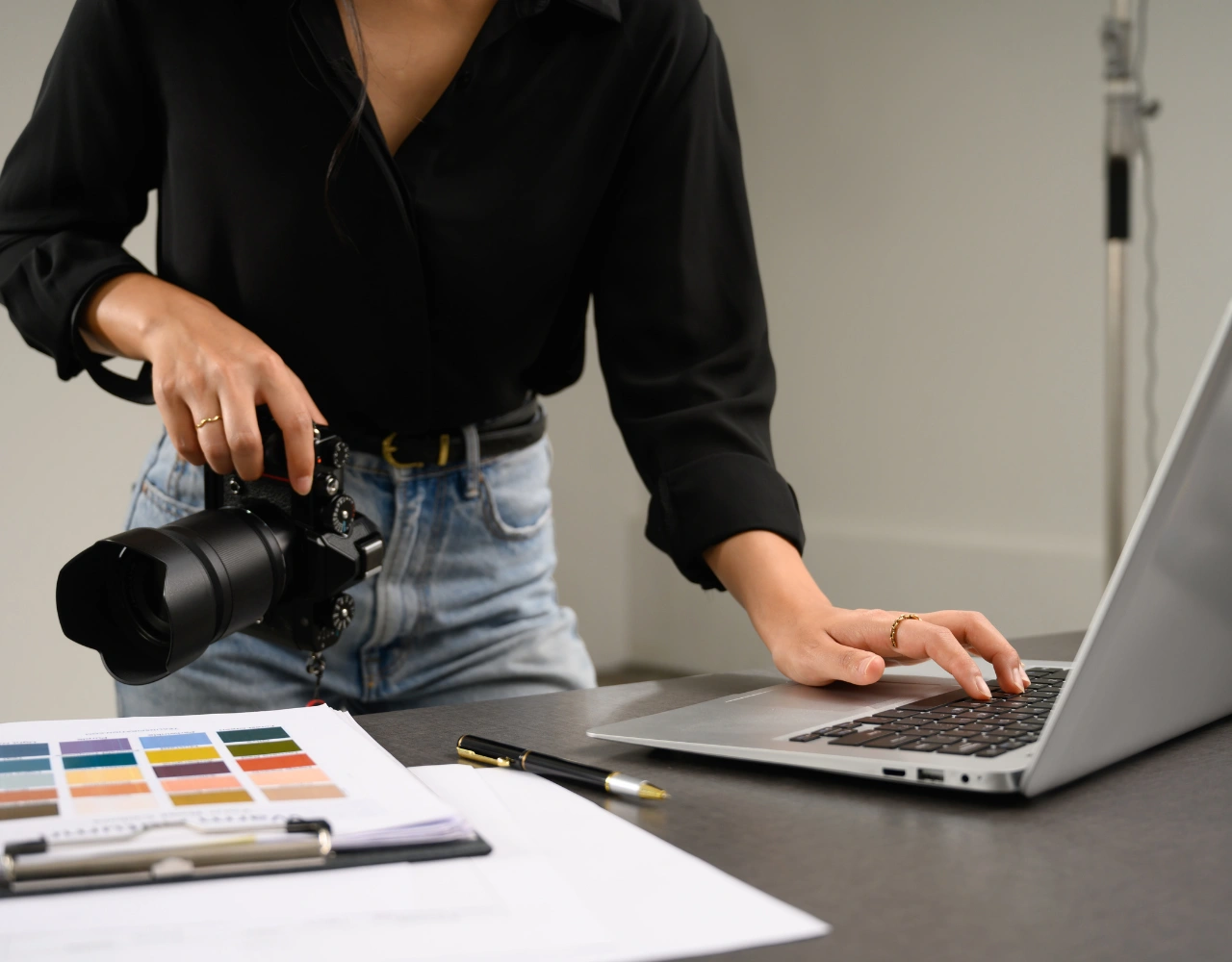 Professional social media content agency creating engaging content for brands and businesses